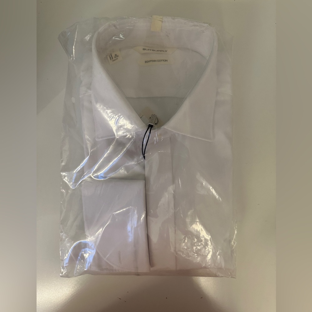 Suit Supply Tuxedo Shirt. Covered Plaquet. Egyptian Cotton